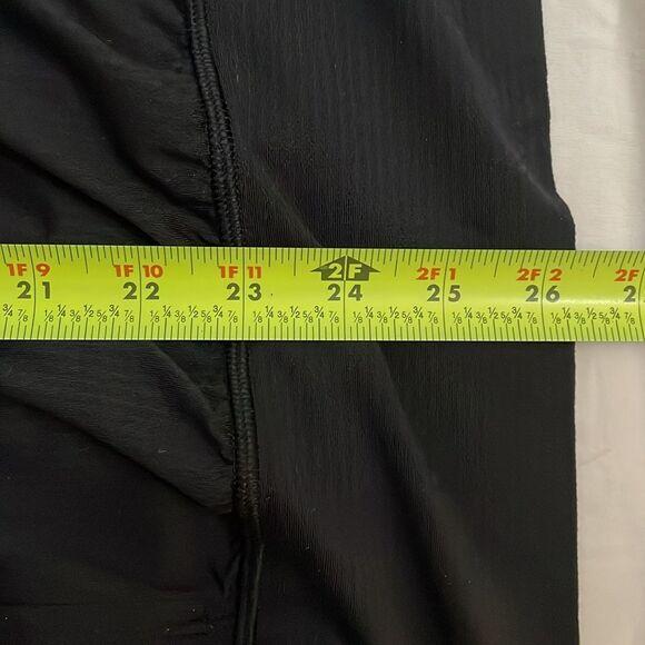 Lululemon No Limits Black Gray Tank Top with Built in Shelf Bra Womens Size 4 - Picture 8 of 10